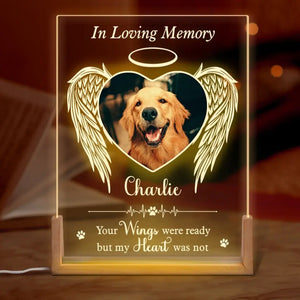 Photo personnalisée « Brille dans mon cœur » – Veilleuse LED 3D en noyer personnalisée en forme de mémorial – Cadeau de condoléances pour les propriétaires et les amoureux des animaux