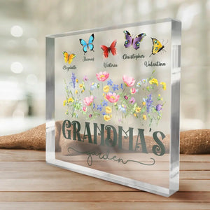 Des fleurs s'épanouissent dans le jardin d'amour de grand-mère - Plaque acrylique carrée personnalisée pour la famille - Cadeau pour maman et grand-mère