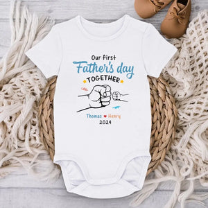 Le plus grand miracle de la vie enveloppé dans une couverture - Body bébé personnalisé pour la famille - Cadeau de fête des pères, cadeau de baby shower, cadeau pour le premier papa