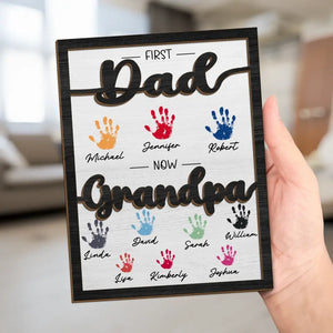 Premier papa, maintenant grand-père - Plaque en bois personnalisée à 2 couches avec support pour la famille - Cadeau pour la fête des pères, papa et grand-père