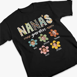 Photo personnalisée : quand un enfant naît, les grands-mères aussi ! T-shirt, sweat à capuche et sweat-shirt unisexe personnalisé pour la famille ! Cadeau pour maman et grand-mère