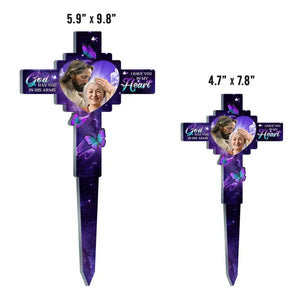 Photo personnalisée « Dieu vous tient dans ses bras » – Piquet de jardin en acrylique personnalisé de style vitrail – Cadeau de condoléances pour les membres de la famille