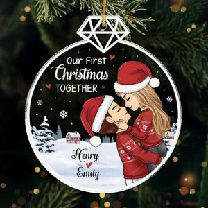 Notre premier Noël scintille d'amour - Ornement personnalisé pour couple - Forme personnalisée en acrylique - Cadeau de Noël pour mari et femme, anniversaire, premier Noël