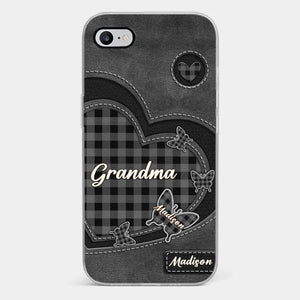 Grandma’s Love Is A Hug That Never Ends - Family Personalized Custom Clear Phone Case - Gift For Mom, Grandma