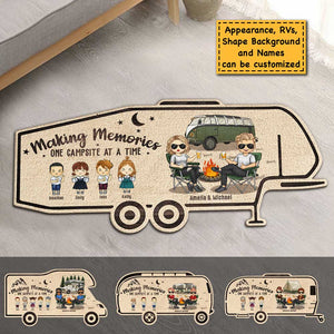 Tapis décoratif personnalisé « Créer des souvenirs sur un camping » – Cadeau pour les couples, cadeau pour les amateurs de camping