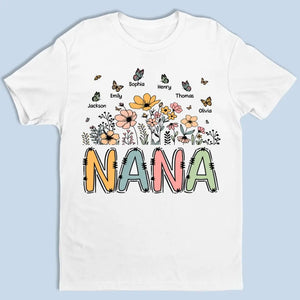 Une famille solidaire est ce qui construit un foyer - T-shirt, sweat à capuche, sweat-shirt unisexe personnalisé pour la famille - Cadeau pour la fête des mères, pour maman, grand-mère