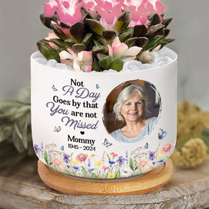 Photo personnalisée « Quelqu'un que nous aimons est au paradis » - Pot de fleurs en céramique personnalisé pour décoration d'intérieur - Cadeau de condoléances pour les membres de la famille
