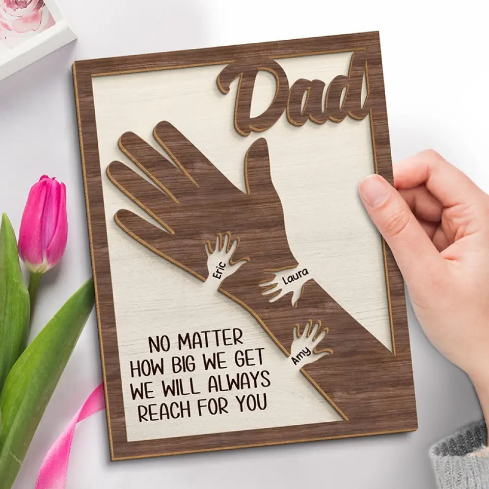 Nous tenons nos mains ensemble et pour toujours - Plaque en bois personnalisée à 2 couches avec support - Fête des pères, cadeau pour papa, grand-père