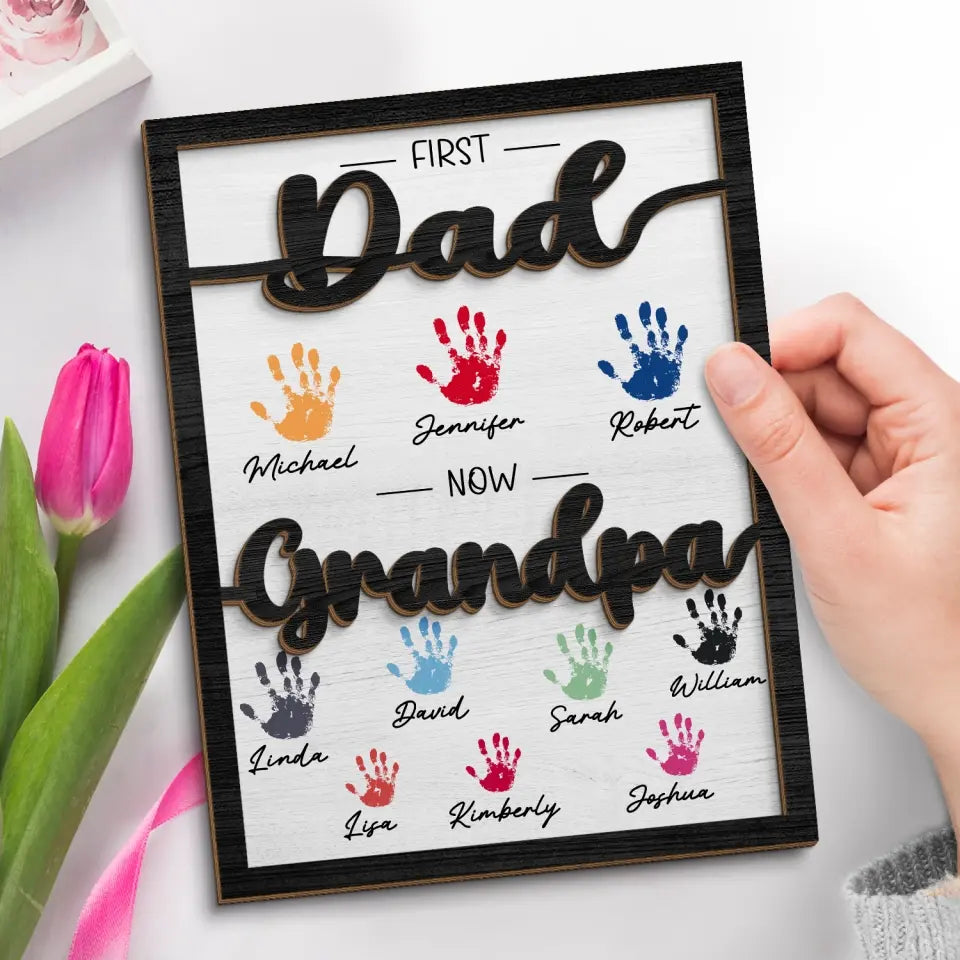 Premier papa, maintenant grand-père - Plaque en bois personnalisée à 2 couches avec support pour la famille - Cadeau pour la fête des pères, papa et grand-père