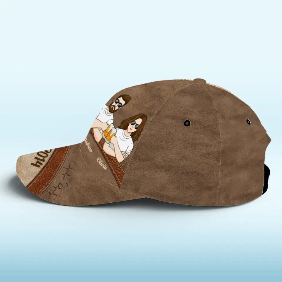 La maison est partout où je suis avec toi - Chapeau personnalisé pour couple, casquette classique à imprimé intégral - Cadeau pour mari et femme, anniversaire