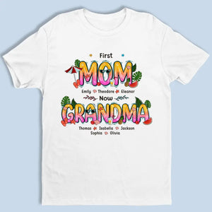 Une grand-mère est un câlin qui attend d'arriver - T-shirt unisexe personnalisé pour la famille, sweat à capuche, sweat-shirt - Cadeau pour maman, grand-mère
