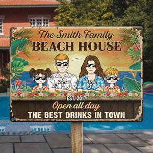 Les meilleures boissons de la ville - Plaque en métal personnalisée pour la décoration intérieure de la famille - Cadeau de pendaison de crémaillère pour les membres de la famille