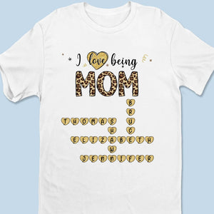 Être grand-mère est la plus grande joie de mon cœur - T-shirt unisexe personnalisé pour la famille, T-shirt premium, sweat à capuche - Cadeau pour maman, grand-mère