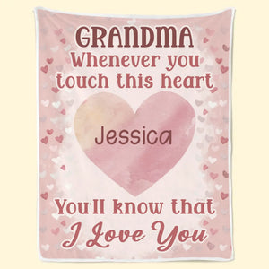 L'amour de grand-mère est pour toujours dans mon cœur - Couverture personnalisée pour la famille - Cadeau pour maman, grand-mère
