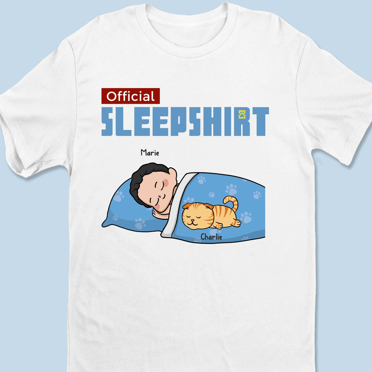 Le bonheur, c'est une journée tranquille au lit avec mes amis à quatre pattes ! T-shirt unisexe personnalisé pour chien et chat, t-shirt premium, sweat à capuche ! Cadeau pour les propriétaires et les amoureux des animaux.