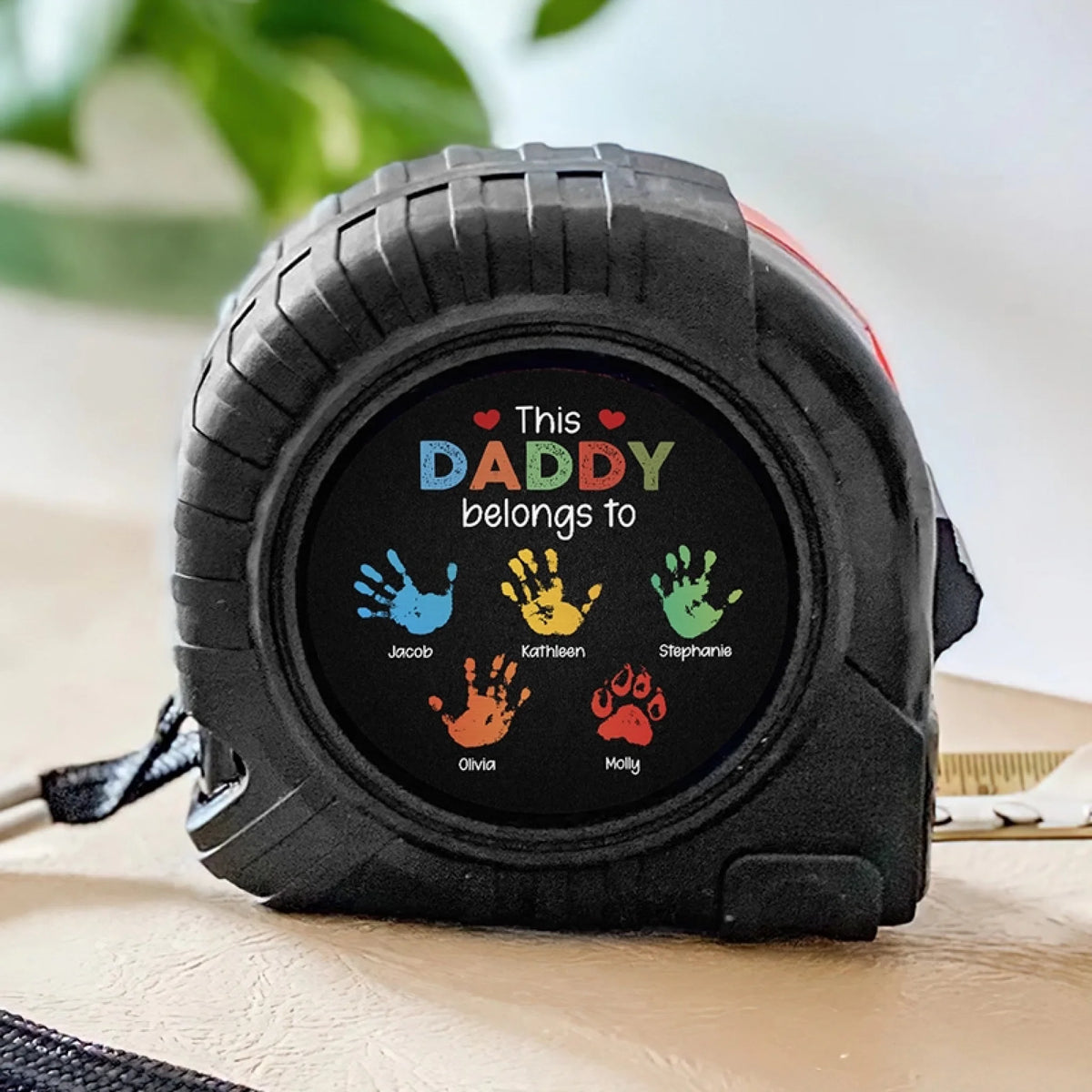 Un héros dans chaque cœur - Mètre ruban personnalisé pour la famille - Fête des pères, cadeau pour papa, grand-père