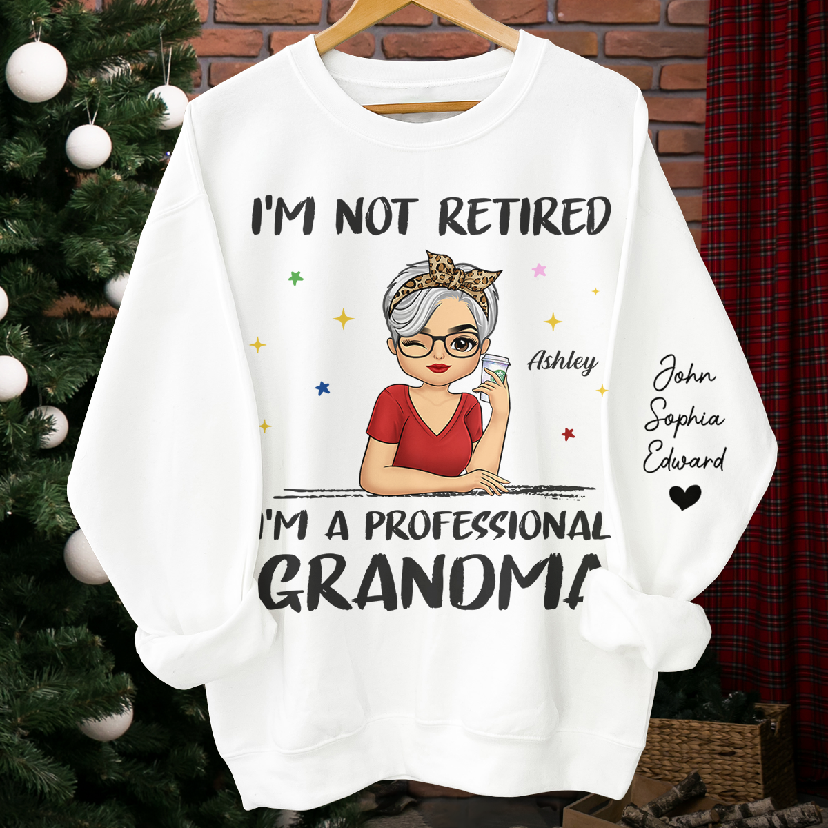 Je suis une grand-mère professionnelle - Sweat-shirt unisexe personnalisé avec motif sur la manche - Fête des mères, cadeau pour grand-mère