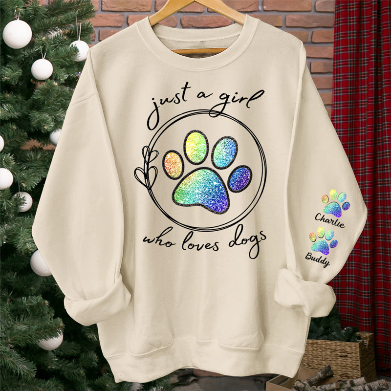 Une fille qui aime les bébés en fourrure - Sweat-shirt unisexe personnalisé avec motif sur la manche - Cadeau pour les propriétaires et les amoureux des animaux
