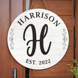 Notre maison, douce maison - Panneau en bois rond personnalisé pour la décoration de la maison - Cadeau de pendaison de crémaillère pour les membres de la famille