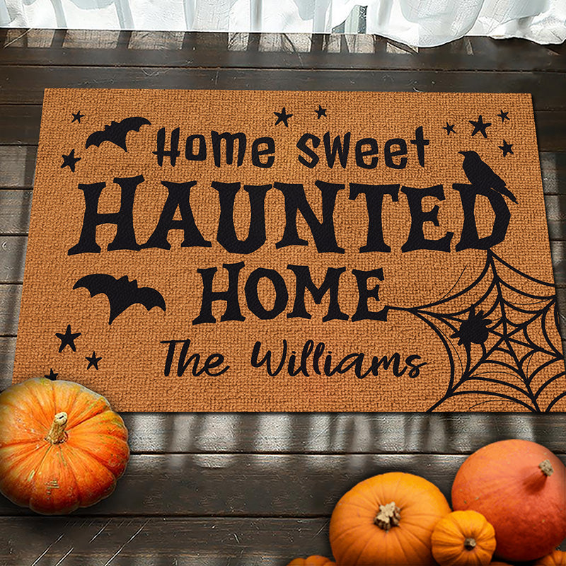 Maison hantée - Tapis décoratif personnalisé pour la maison - Cadeau d'Halloween pour les membres de la famille
