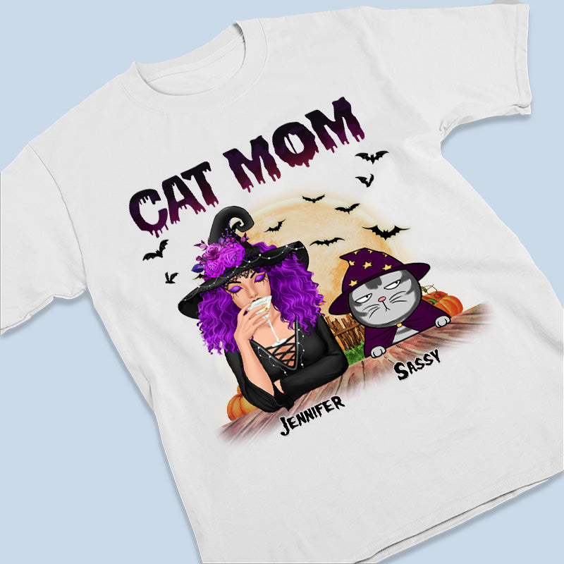 T-shirt, sweat à capuche et sweat-shirt unisexe personnalisé « Maman chat forte et indépendante » – Cadeau d'Halloween pour les propriétaires et les amoureux des animaux