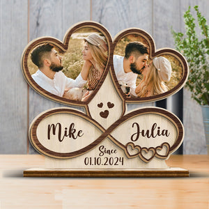 Photo personnalisée : L'amour nous unit en tant que couple - Plaque en bois personnalisée à 2 couches avec support plat - Cadeau de pendaison de crémaillère, cadeau pour mari et femme, cadeau d'anniversaire