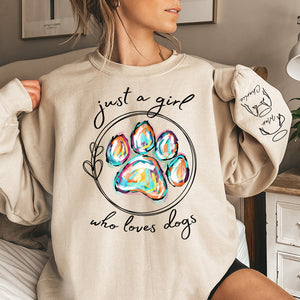 Une fille qui aime les animaux - Sweat-shirt unisexe personnalisé avec motif chien et chat sur la manche - Cadeau de condoléances, cadeau pour propriétaires d'animaux, amoureux des animaux