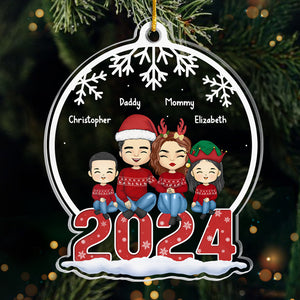 Famille assise ensemble - Décoration personnalisée pour la famille - Boule à neige en acrylique - Cadeau de Noël pour les membres de la famille