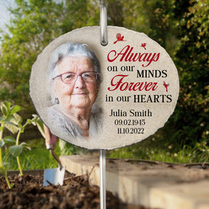 Photo personnalisée « Vous êtes toujours dans nos pensées » - Mémorial personnalisé en forme ovale avec ardoise et crochet pour jardin commémoratif - Cadeau de condoléances pour les membres de la famille