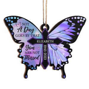 Pour toujours dans nos cœurs - Ornement commémoratif personnalisé en forme de papillon en bois - Cadeau de Noël, cadeau de condoléances pour les membres de la famille