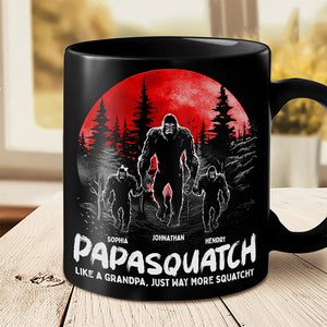 Comme un papa, mais plus accroupi - Tasse noire personnalisée pour la famille - Cadeau pour papa, grand-père