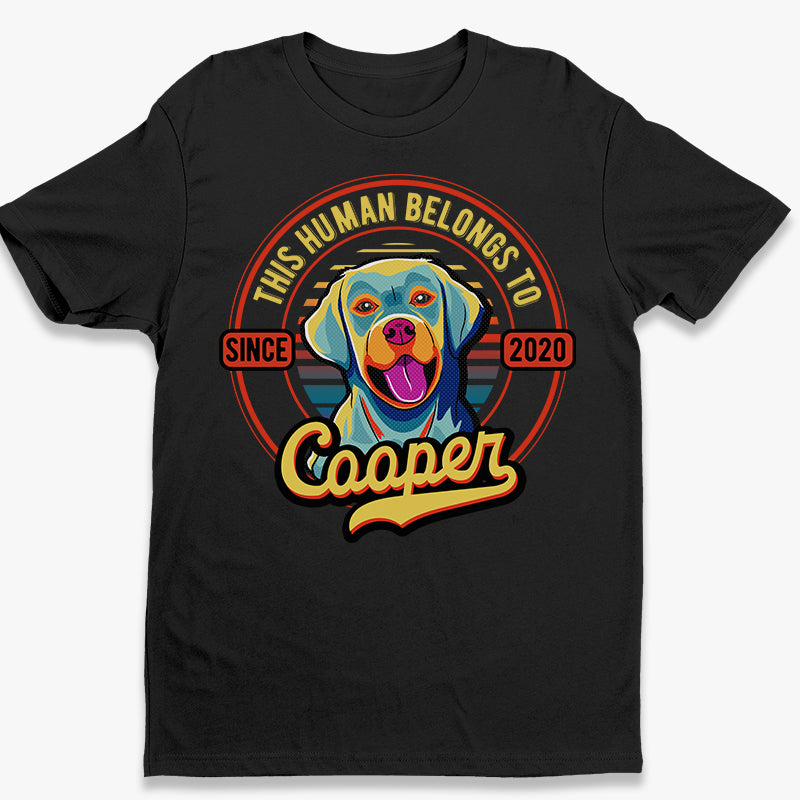Fièrement détenu par Dog Pop Art - T-shirt, sweat à capuche et sweat-shirt unisexe personnalisé pour chien - Cadeau pour propriétaires et amoureux des animaux