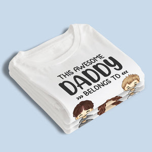 Ce papa génial appartient aux enfants - T-shirt, sweat à capuche et sweat-shirt unisexe personnalisé pour la famille - Cadeau pour les membres de la famille