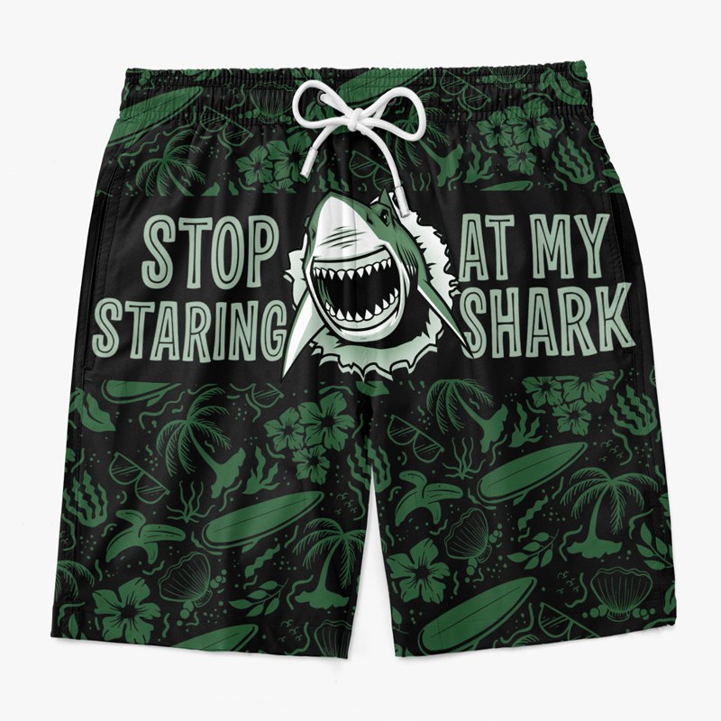 Arrête de me regarder fixement ! Short de plage hawaïen personnalisé et humoristique pour homme, motif tropical Aloha ! Cadeau idéal pour les vacances d'été ou les anniversaires de mariage.
