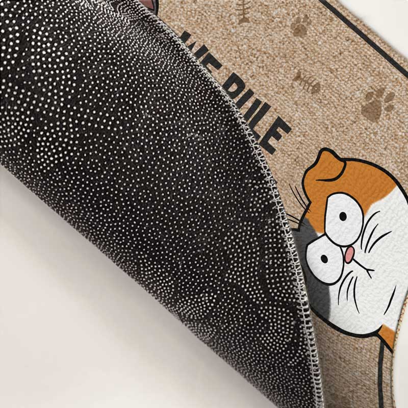 Tapis décoratif personnalisé « We Rule The House » pour chat - Cadeau pour les propriétaires et les amoureux des animaux