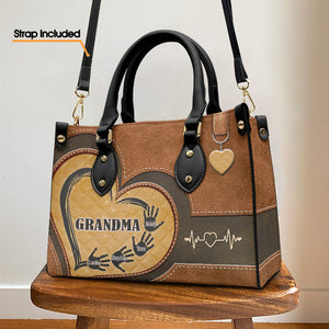 Grand-mère, on t'aime toujours - Sac à main en cuir personnalisé pour la famille - Cadeau pour grand-mère
