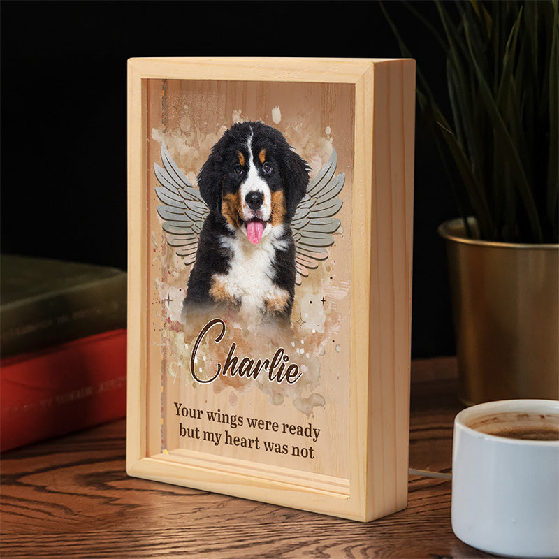Photo personnalisée avec empreintes de pattes sur nos cœurs - Cadre photo personnalisé avec lumière - Cadeau de condoléances pour les propriétaires et les amoureux des animaux