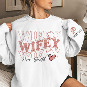 Chaque jour je suis avec toi, je t'aime plus - Sweat-shirt unisexe personnalisé pour couple avec motif sur la manche - Cadeau pour mari, femme, anniversaire