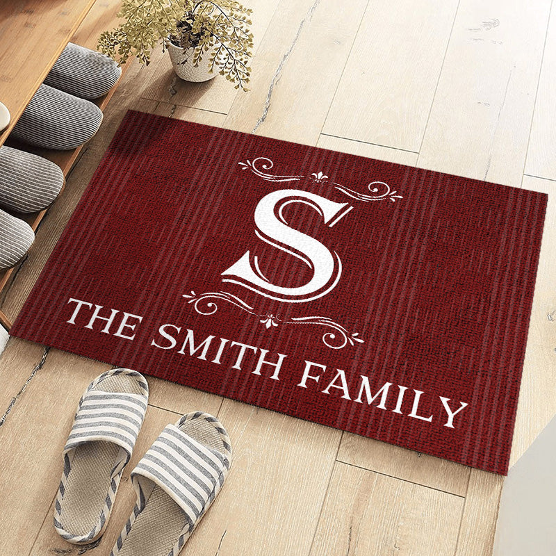 Tapis décoratif personnalisé « Retour à la maison » pour la famille ; cadeau de pendaison de crémaillère pour les membres de la famille.