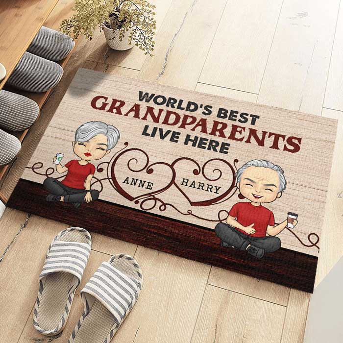 Les meilleurs grands-parents du monde vivent ici - Tapis décoratif personnalisé pour la famille - Cadeau pour les grands-parents