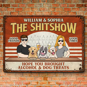 Bienvenue au spectacle spécial - Plaque en métal personnalisée pour chien - Cadeau de pendaison de crémaillère pour les propriétaires et les amoureux des animaux