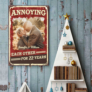 On s'ennuie depuis des années et on continue à être forts ! Télécharger une image, cadeau pour couple, mari et femme - Poster vertical personnalisé