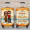 Ce n'est pas le voyage qui compte, c'est avec qui vous voyagez - Cadeau pour couples, mari et femme - Housse de bagage personnalisée