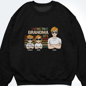 Living That Grandmom Life - Personalized Unisex T-Shirt, Hoodie, Sweatshirt - Gift For Grandma, Grandparents