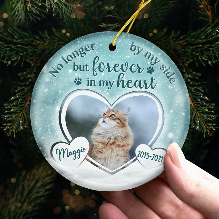Plus à nos côtés - Décoration de Noël personnalisée en céramique ronde avec photo - Télécharger une image, un cadeau commémoratif, un cadeau de condoléances, un cadeau de Noël
