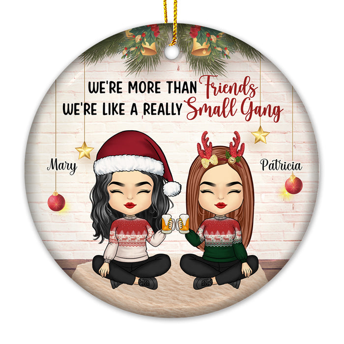 Nous sommes sœurs de cœur - Ornement personnalisé Bestie - Forme ronde en céramique - Cadeau de Noël pour meilleures amies, BFF, sœurs