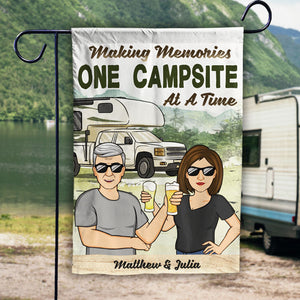 Créer des souvenirs sur un camping - Drapeau personnalisé - Cadeau pour les amateurs de camping