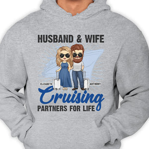 Mari et femme, partenaires de croisière pour la vie - Cadeau pour couples, mari et femme - Sweat à capuche unisexe personnalisé