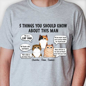 Five Things You Should Know She Is A Cat Mom - Mother's Day Gifts, Gift For Cat Mom - Personalized Unisex T-shirt, Hoodie.