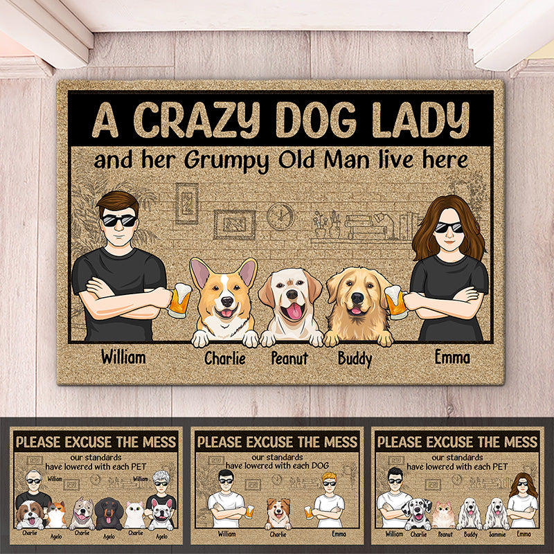 Tapis décoratif personnalisé pour chien et chat : une dame folle et son vieil homme grincheux ! Cadeau pour les amoureux des animaux.